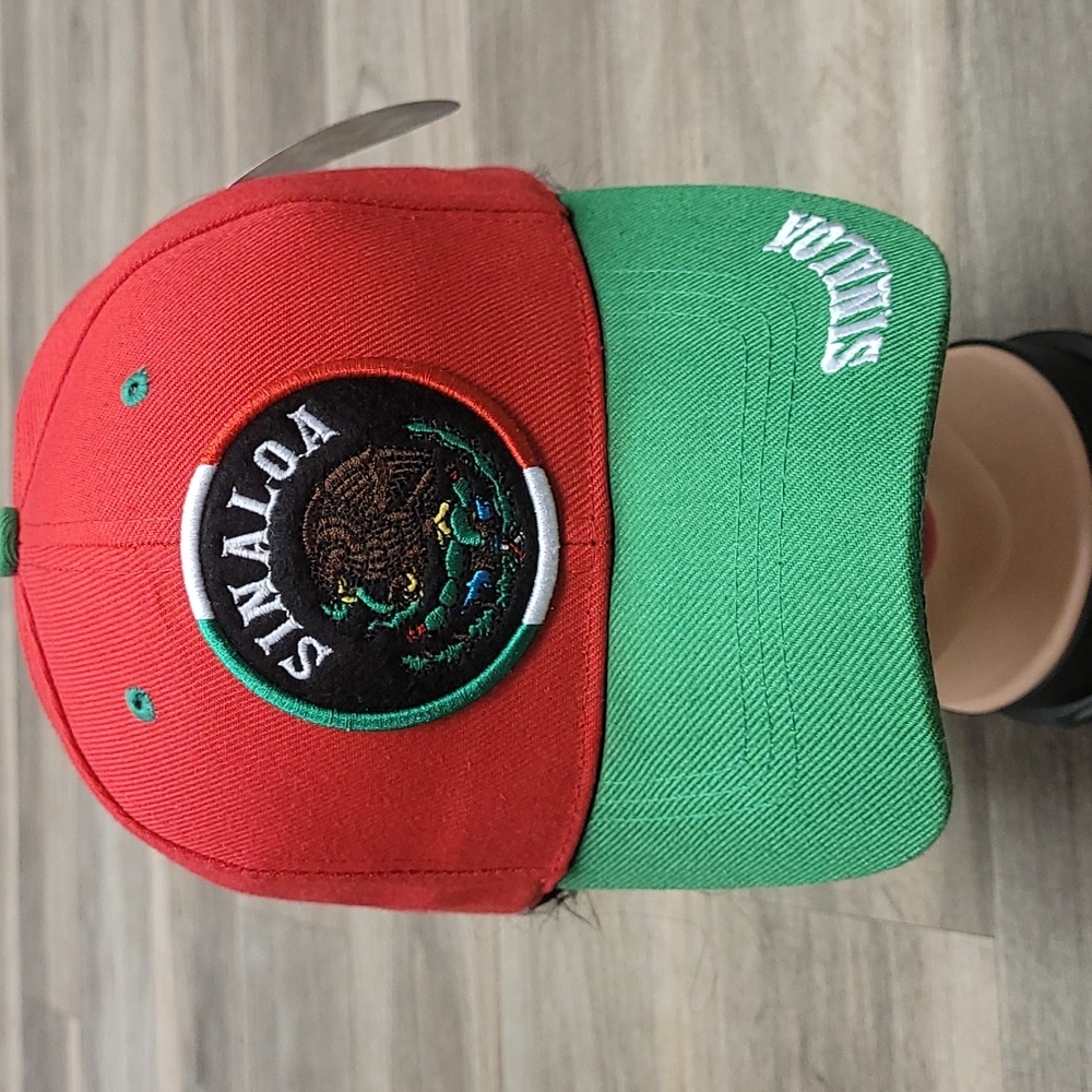 SINALOA  CAP WITH EAGLE LOGO